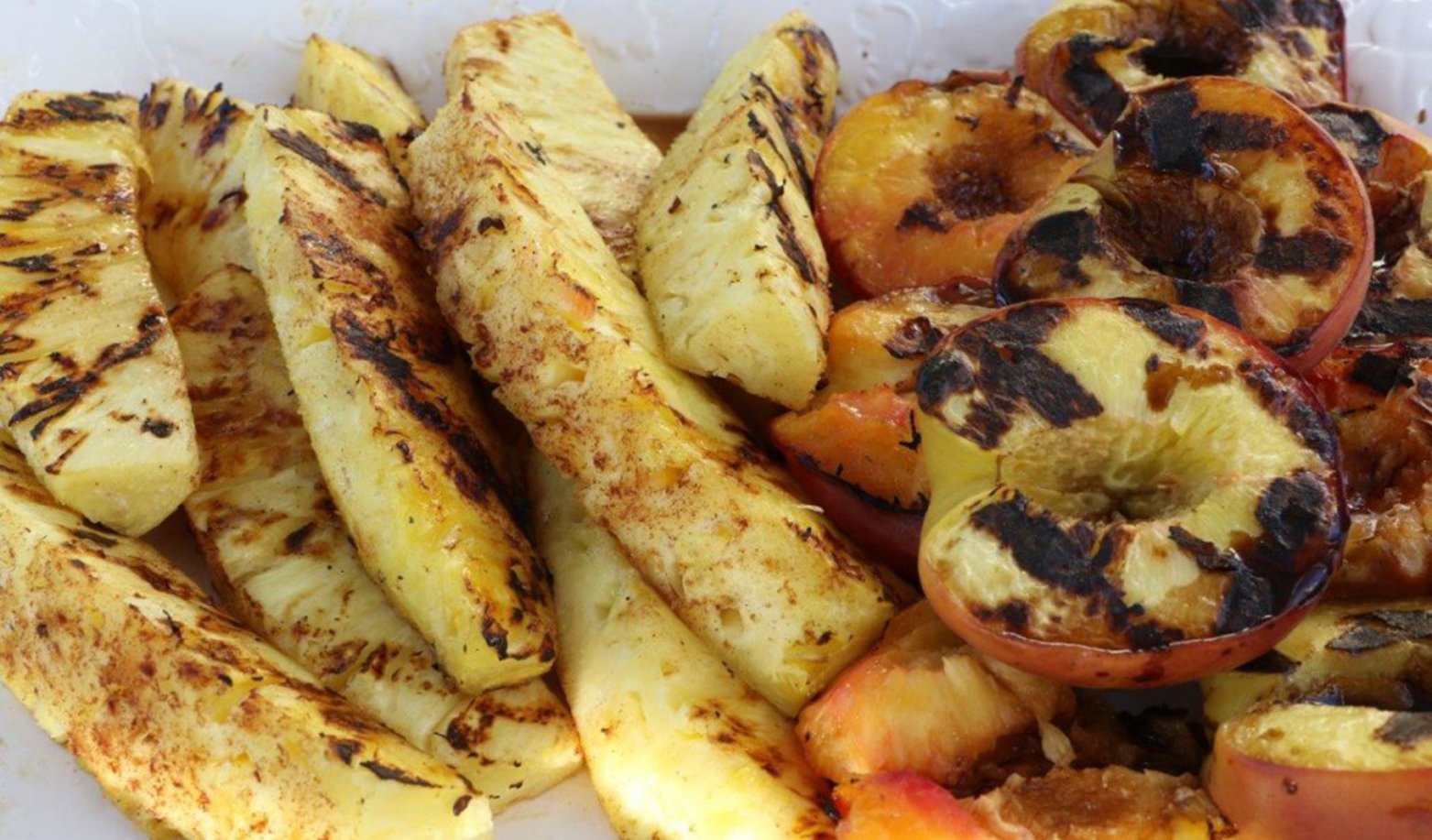 grilled pineapple and peaches 1563x917
